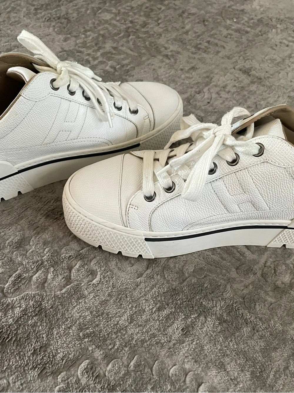 White HERMES Leather Women Low-Top Sneakers